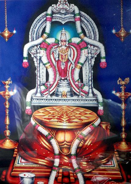 Sri Kamakshi Amman - Mangadu 