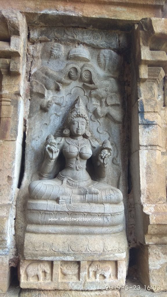 Sri Bragadeeswarar Temple- Gangai Konda Cholapuram