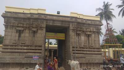 Sri Dhenupureeswarar temple - Madambakkam