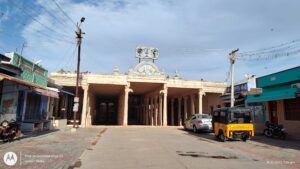 Makara nedunkuzhaikathar  temple, thenthiruperai